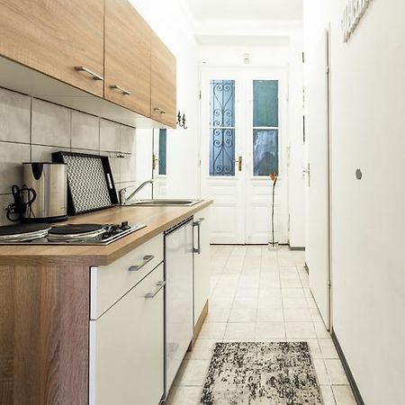 Holiday & Business Apartments 1140 Βιέννη Εξωτερικό φωτογραφία